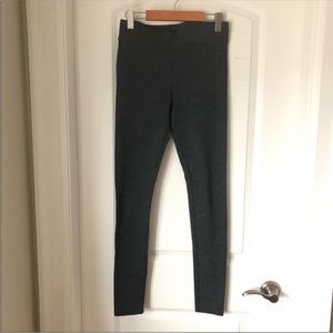 3/$30 Zara Pointe knit dark grey leggings